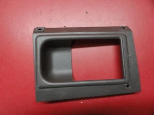 84-87 Corvette Hood Release Handle Bezel, Bronze, 14047492 C41232-1** - Foto 1 di 2
