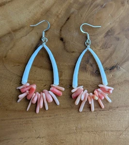 Native American Dentalium Shell Earrings Brand Coral Branch Handmade Western - Picture 1 of 6