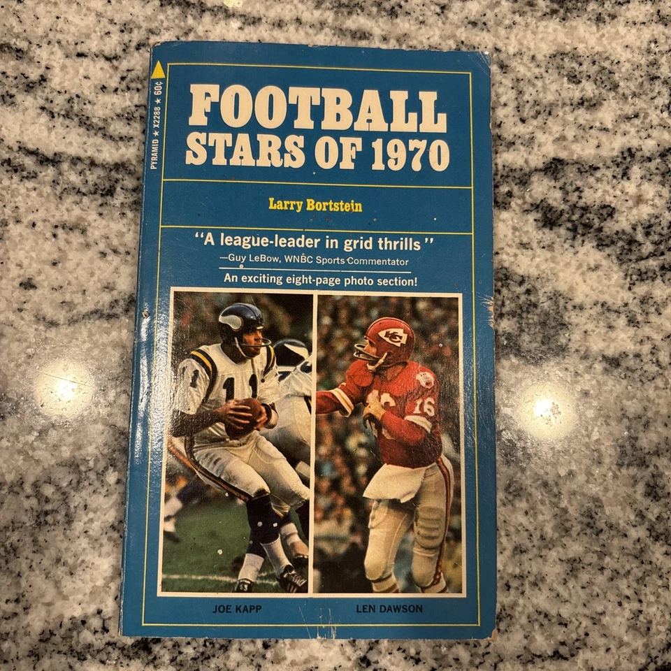 FOOTBALL STARS OF 1970 by Larry Bortstein vintage 1970 Pyramid paperback - Image 1 of 2