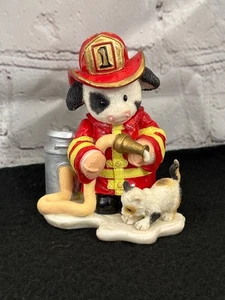 Mary's Moo Moos Feuerwehrmann Kuh mit Milch 1998 Limited Edition - Bild 1 von 6