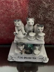 Antike Verkleidung Mantel PC Katzen Kätzchen Figur Five O' Clock Tea Time um 1800 - Bild 1 von 9