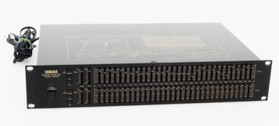 YAMAHA MODEL Q2031A PROFESSIONAL AUDIO MUSIC STEREO GRAPHIC EQUALIZER - Image 1 of 4