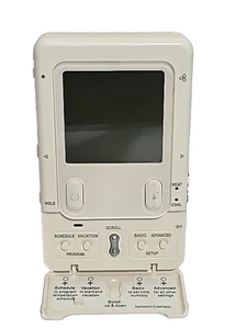 Carrier Infinity Control Thermostat SYSTXCCUID01-B - Picture 1 of 9