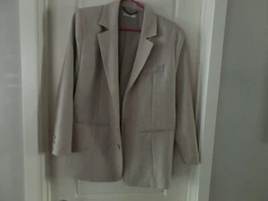 New Latest MARIA VITTORIA PAOLILLO MVP  light beige blazer sz Euro 40 US 9.5 - Picture 1 of 13