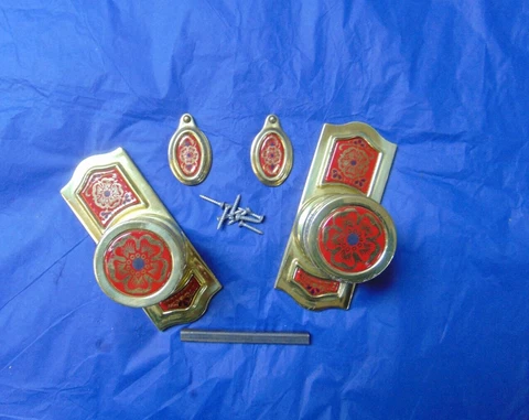 Pair Brass & Enamel Knobs  Door Handles & Escutcheons  ref 61B Cover