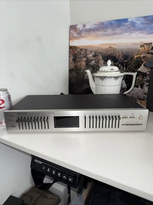 Ecualizador realista 31-2020 Foto 1 de 4