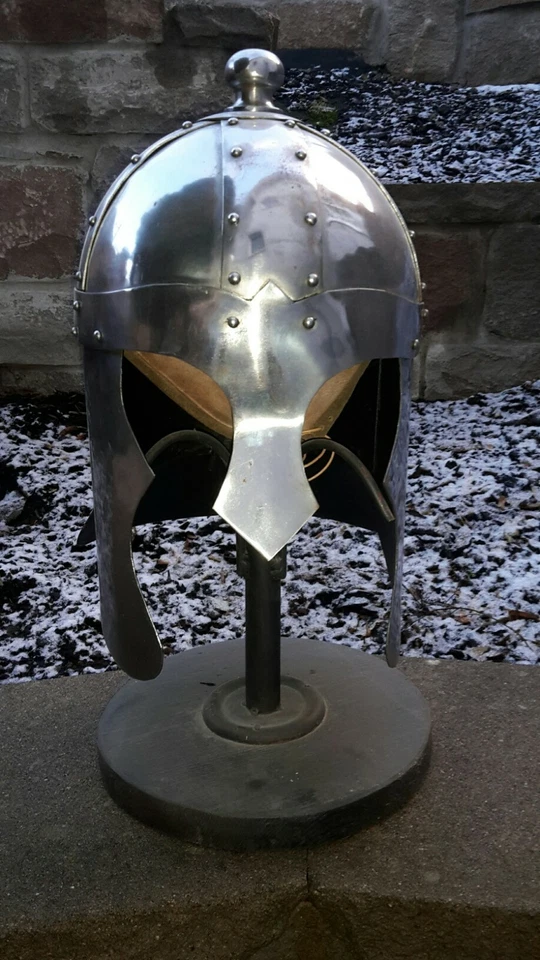 Nasalhelm Ritterhelm Ritterrüstung komplett tragbar Topfhelm Helm Rüstungsteil - Bild 1 von 4