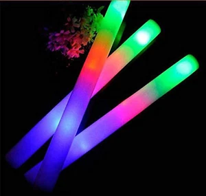100er-Pack - 16" Schaumsticks, LED Blinkendes Leuchten Schaum Sticks, Aufleuchten, Stäbe, DJ - Bild 1 von 6