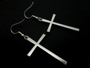 A PAIR OF DANGLY TIBETAN SILVER CROSS CRUCIFIX GOTH MADONNA EARRINGS - Picture 1 of 1