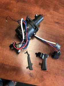 Nuovo motore brushless parte OEM Assy per Milwaukee 2825-20 M18 tagliacorde carburante - Foto 1 di 12