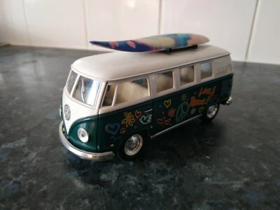 Kinsmart Volkswagen Classical Bus Combi with Surfboard 1962 VW Campervan 1/32 - Image 1 of 4