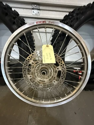 Suzuki RM250 Rm125 ft wheel 55311-36e00 ft wheel - Image 1 of 2