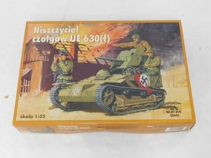 Kit modelo plástico 35045 tanque alemán Niszczyciel Czotgow UE 630(f) 1/35 RPM - Imagen 1 de 2