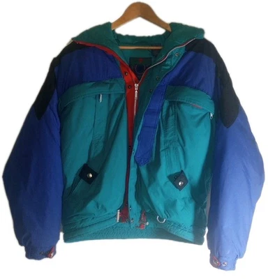 Chaqueta de esquí acolchada multicolor mediana vintage años 90 St. John's Bay color block  Foto 1 de 4