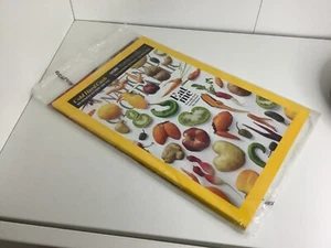 NATIONAL GEOGRAPHIC Magazine March 2016 - Eat me. Food waste. Arctic. Seychelles - Picture 1 of 8