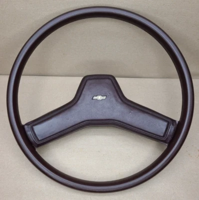 Volante de fábrica Chevy 78-87 granate 2 radios 79 80 81 82 83 84 85 86 Impala Foto 1 de 4