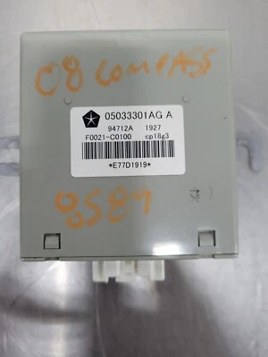 Módulo de control de línea motriz Jeep Compass Patriot AWD 07-17 OEM 5033301AG Foto 1 de 4