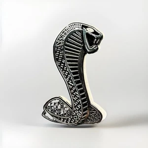 Cobra Emblem – Shelby GT500 Style – selbstklebend – NEU - Bild 1 von 2