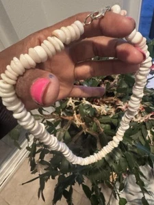 VTG Hawaiian Puka Shell Necklace Choker HUGE 13mm Shells 100 Grams Authentic - Picture 1 of 5
