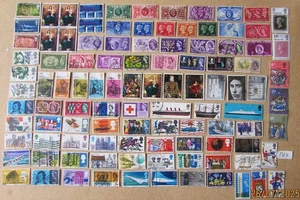 (pd3) Great Britain Commemorative Stamps. QEII. Used. Off Paper. 100 Different. - Picture 1 of 1