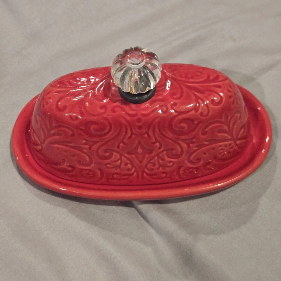 Dolly Parton Red Poppy Farmhouse Stoneware Butter Dish - Image 1 of 4