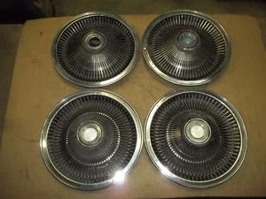 1970 70 Buick Riviera Hubcap Rim Wheel Cover Hub Cap 15" OEM USED 1033 FIN TYPE - Picture 1 of 24