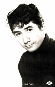 *** Daniel Gelin original Postkarte Postcard S154 ***