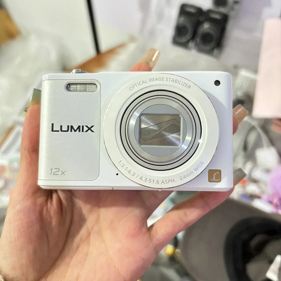 Цифровая камера Panasonic Lumix DMC-SZ10 с откидным экраном 16 Мп 12-кратный оптический зум Wi-Fi - Изображение 1 из 4