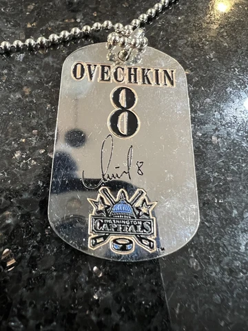 Washington Capitals Alexander Ovechkin metal dog tag necklace foco Cover