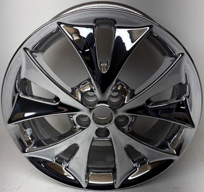 2005 2006 2007 Pontiac Vibe 17” OEM Chrome Wheel Part #6623 - Image 1 of 4