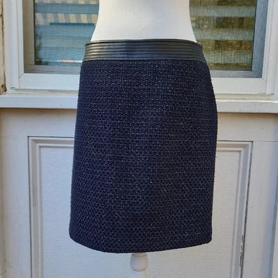 Minifalda Elie Tahari imitación cuero ribete y tweed azul marino y negra Foto 1 de 4