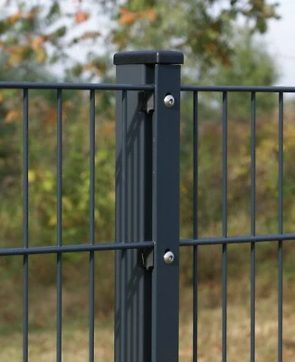 Doppelstabmattenzaun Set inkl. Pfosten, Flacheisenleiste 6/5/6 mm grün/anthrazit - Bild 1 von 4