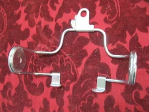 Nuevo de Lote Antiguo OEM Kawasaki KZ 1000 KZ 750 650 550 Soporte de Montaje de Lámpara de Cabeza - Imagen 1 de 3