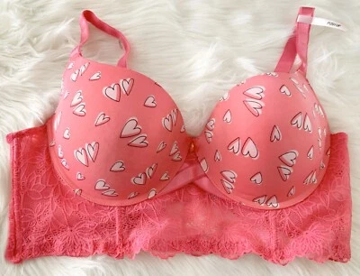 Daisy Fuentes (42D) Figura Completa Sujetador Push Up Corazones Encaje Superposición Coqueta Rosa Foto 1 de 4