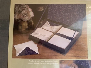 Art Works # 411438 Classic Writing Paper Set, stationery, note cards, envelopes - Picture 1 of 6