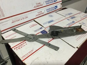 Military 5 Ton M35A2/ M800 series Left Hand Window Regulator, NOS, Excellent Con - Picture 1 of 5