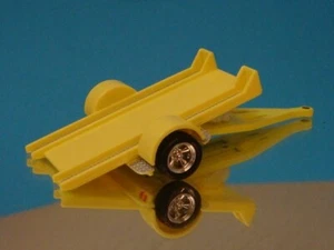 Remolque trasero inclinable escala 1/64 edición limitada B - Imagen 1 de 5