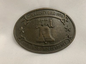 VTG Belt Buckle Bicentennial 1776-1976 Liberty Bell Ring for Independence Oval * - Picture 1 of 3