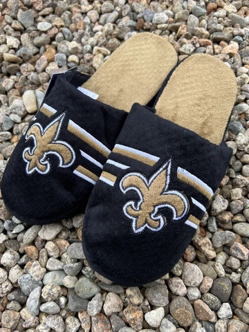 New Orleans Saints NFL mens size XL stripe plush slippers foco Cover
