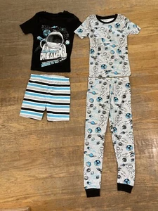 Member's Mark Size 6 Boy's 4-Piece Outer Space Pajama Set NWT! - Picture 1 of 2
