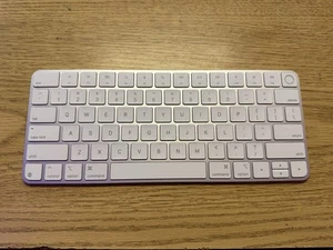 Apple Magic Keyboard with Touch ID - US English with USB-C - Photo 1/4