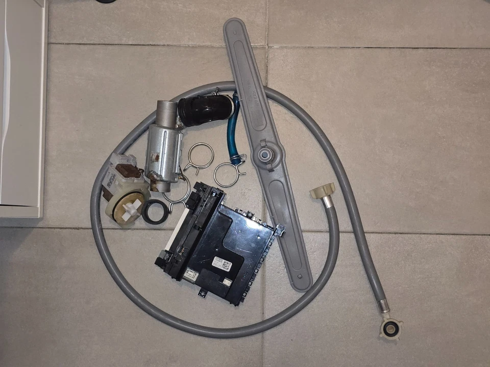 Ricambi per lavastoviglie Beko DIN14212 - image 1 of 1