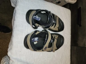 Foot Joy Sandals Size 5M - Picture 1 of 3
