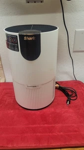 Shark HP102 Air Purifier with True HEPA - White - Pre-owned - Picture 1 of 6