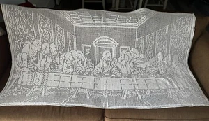 Filet gehäkelt Letztes Abendmahl Tischdecke Handarbeit DaVinci Ostern Pessach 65x38" - Bild 1 von 7