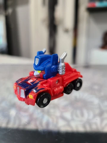 Angry Birds Transformers Telepods Energon ULTIMATE OPTIMUS PRIME Bird QR Code Cover