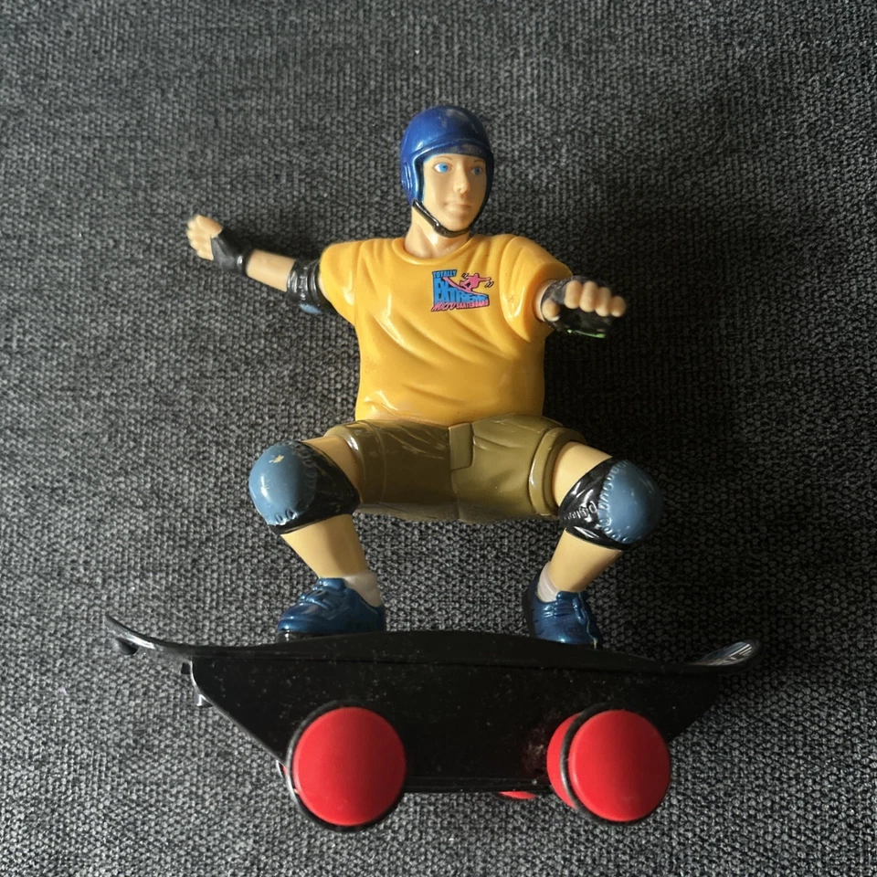 Vintage 2000s TONY HAWK Totally Extreme Skateboard Figure No Remote, Untested - Image 1 of 4