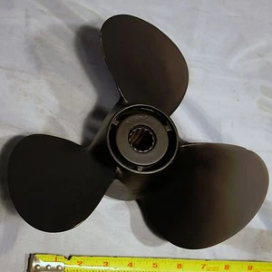 Reconditioned Chrysler Force 10" x 15 Pitch Stainless 13 Spline Boat Propeller - Picture 1 of 4