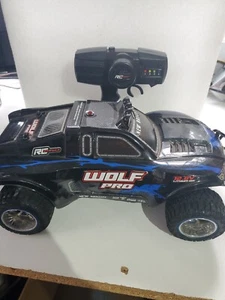 Wolf Pro RC Pro 12.8v Remote Control Car Untested - Picture 1 of 6