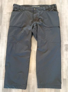 Duluth Trading Co Pants Mens 42x30 Gray Flexpedition Relaxed Fit Packrat Cargo - Picture 1 of 9